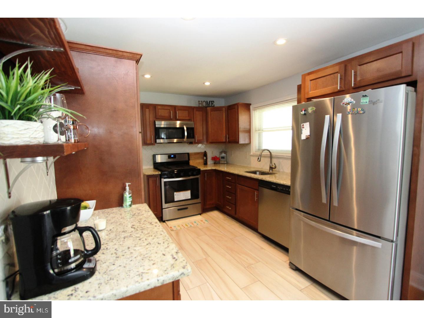 38 Michie Road New Castle, DE 19720 - Photo 6 of 21 Kitchen