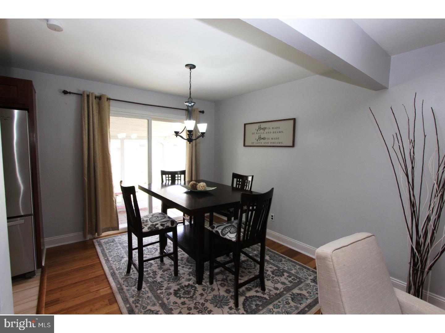 38 Michie Road New Castle, DE 19720 - Photo 9 of 21 Dining Room
