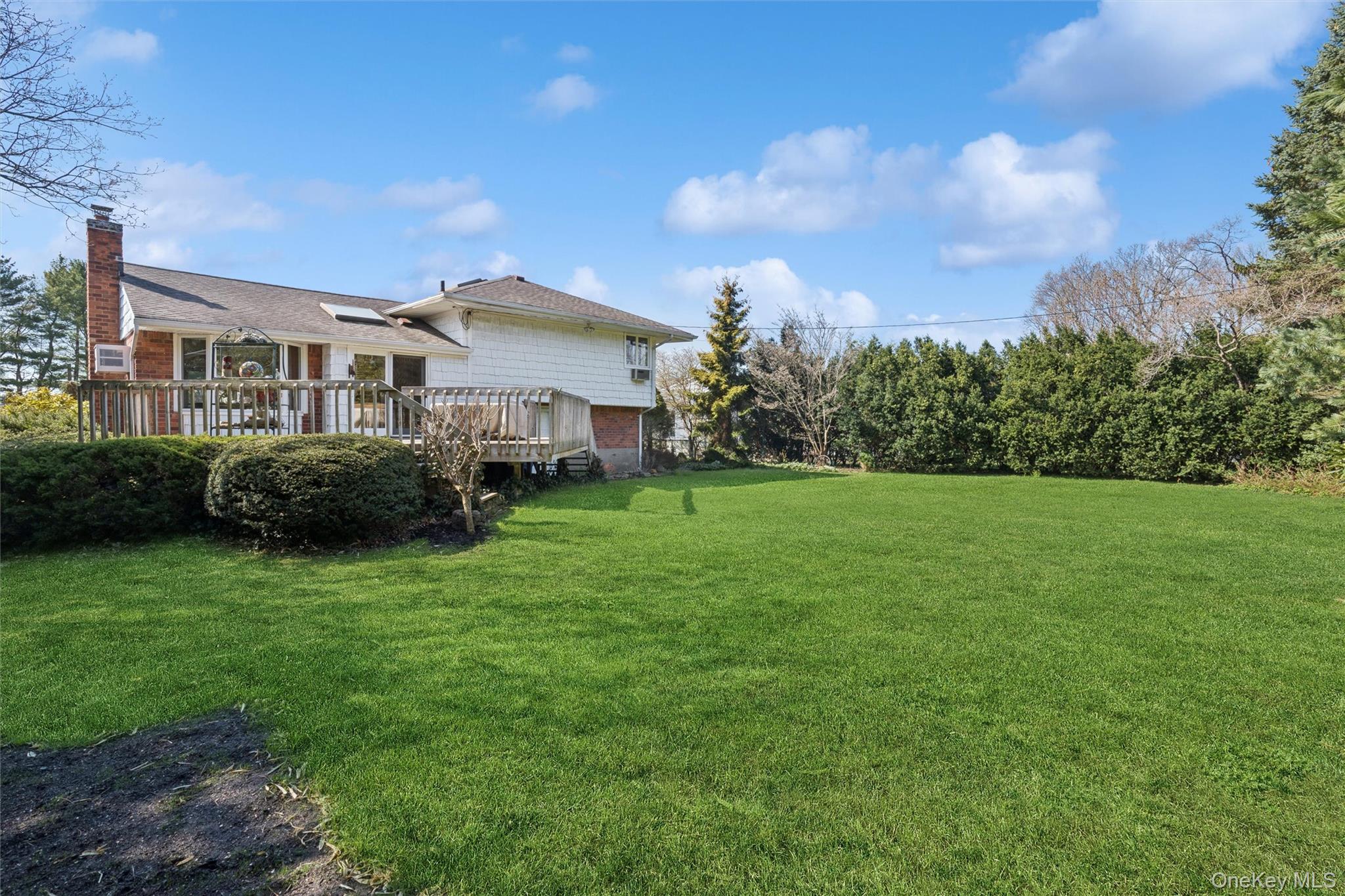 48 Roxbury Drive Commack, NY 11725 - Photo 18 of 20