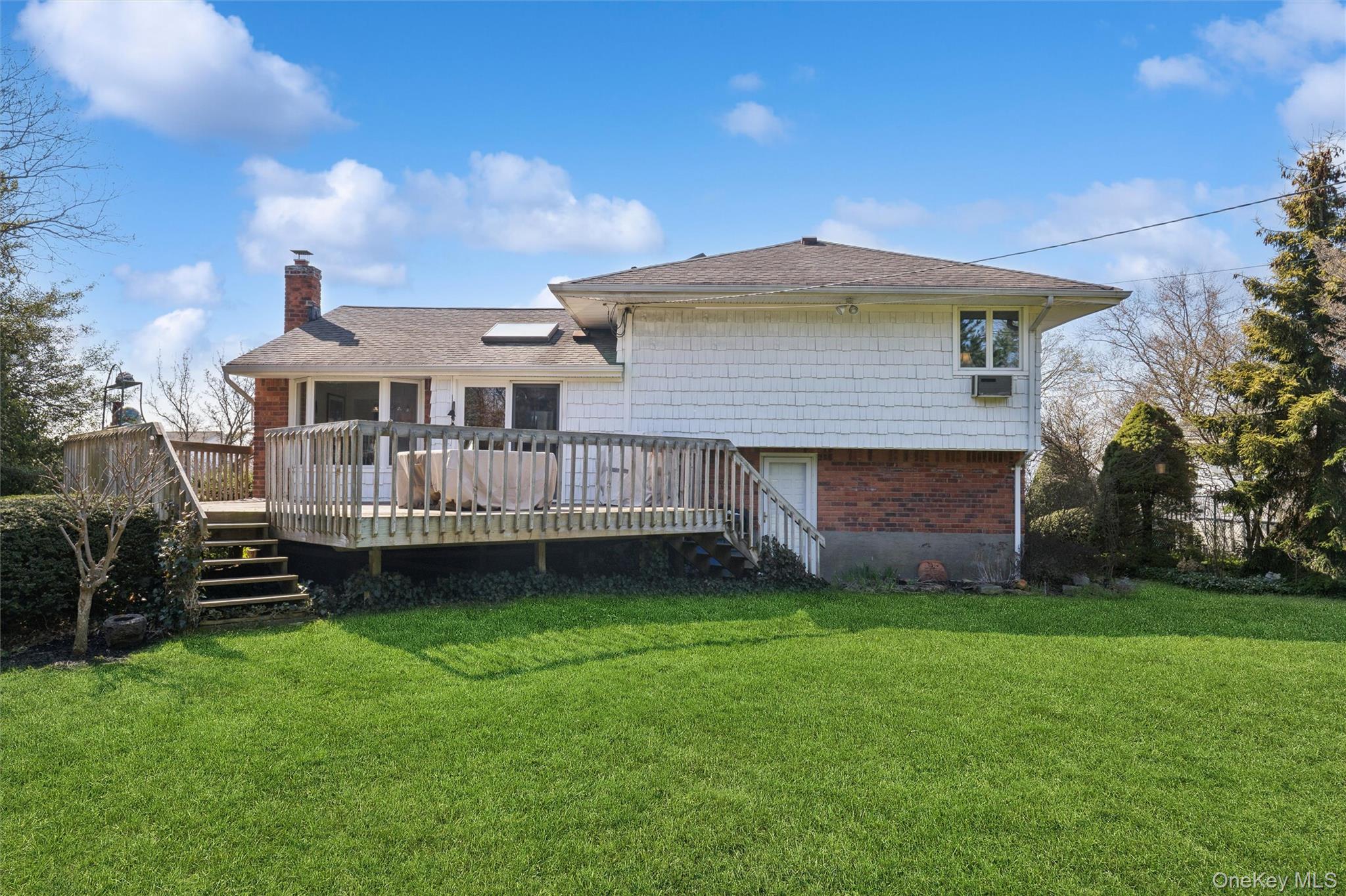 48 Roxbury Drive Commack, NY 11725 - Photo 19 of 20