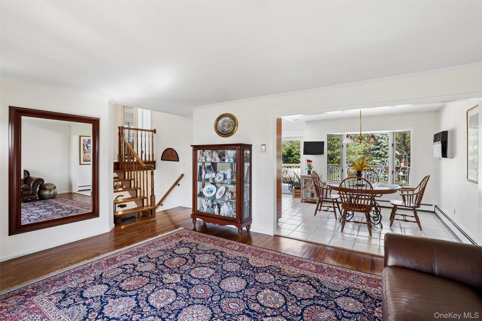 48 Roxbury Drive Commack, NY 11725 - Photo 3 of 20