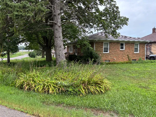 $140,000 | 1010 Elliott Street, Streator, IL 61364