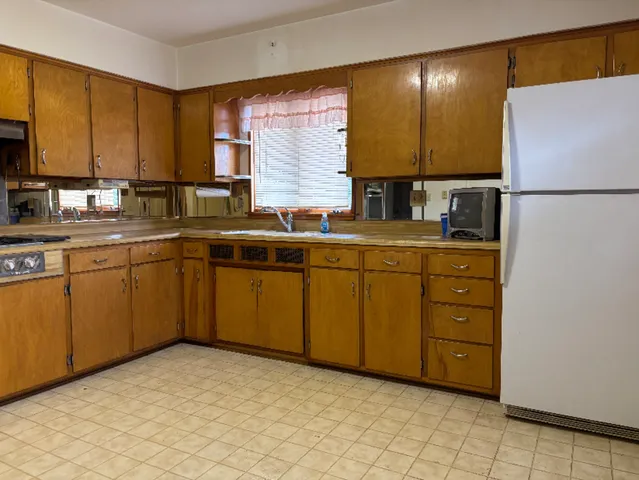 $140,000 | 1010 Elliott Street, Streator, IL 61364