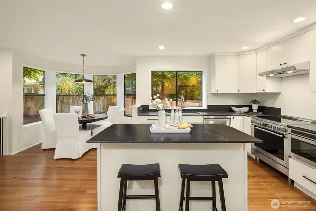 $1,595,000 | 14106 177th Court Northeast, Redmond, WA 98052