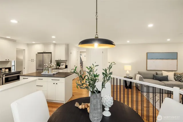 $1,595,000 | 14106 177th Court Northeast, Redmond, WA 98052