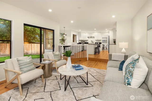 $1,595,000 | 14106 177th Court Northeast, Redmond, WA 98052