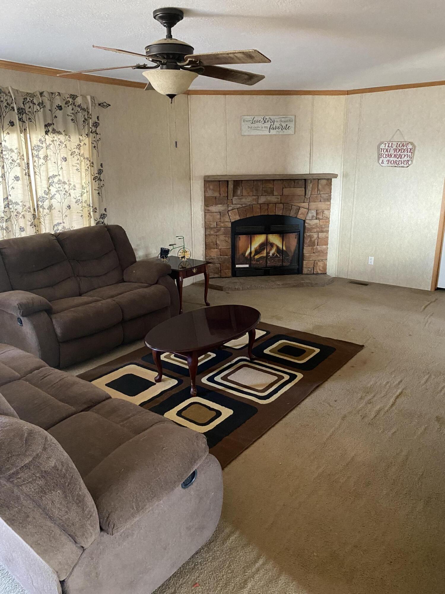 228 Turner Hill Road Mosheim, TN 37818 - Photo 6 of 15 IMG_4090