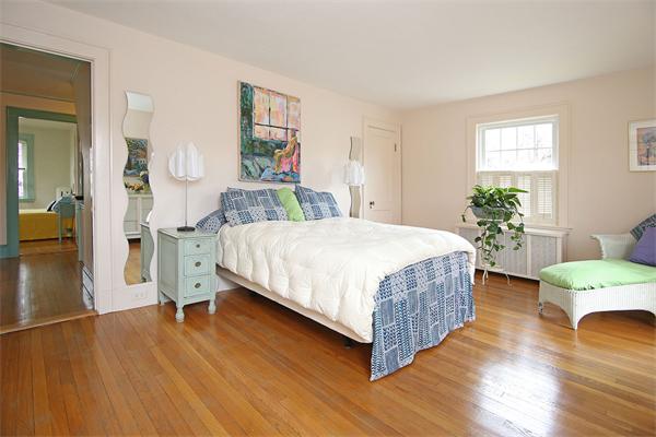 39 Manemet Road Newton, MA 02459 - Photo 16 of 22