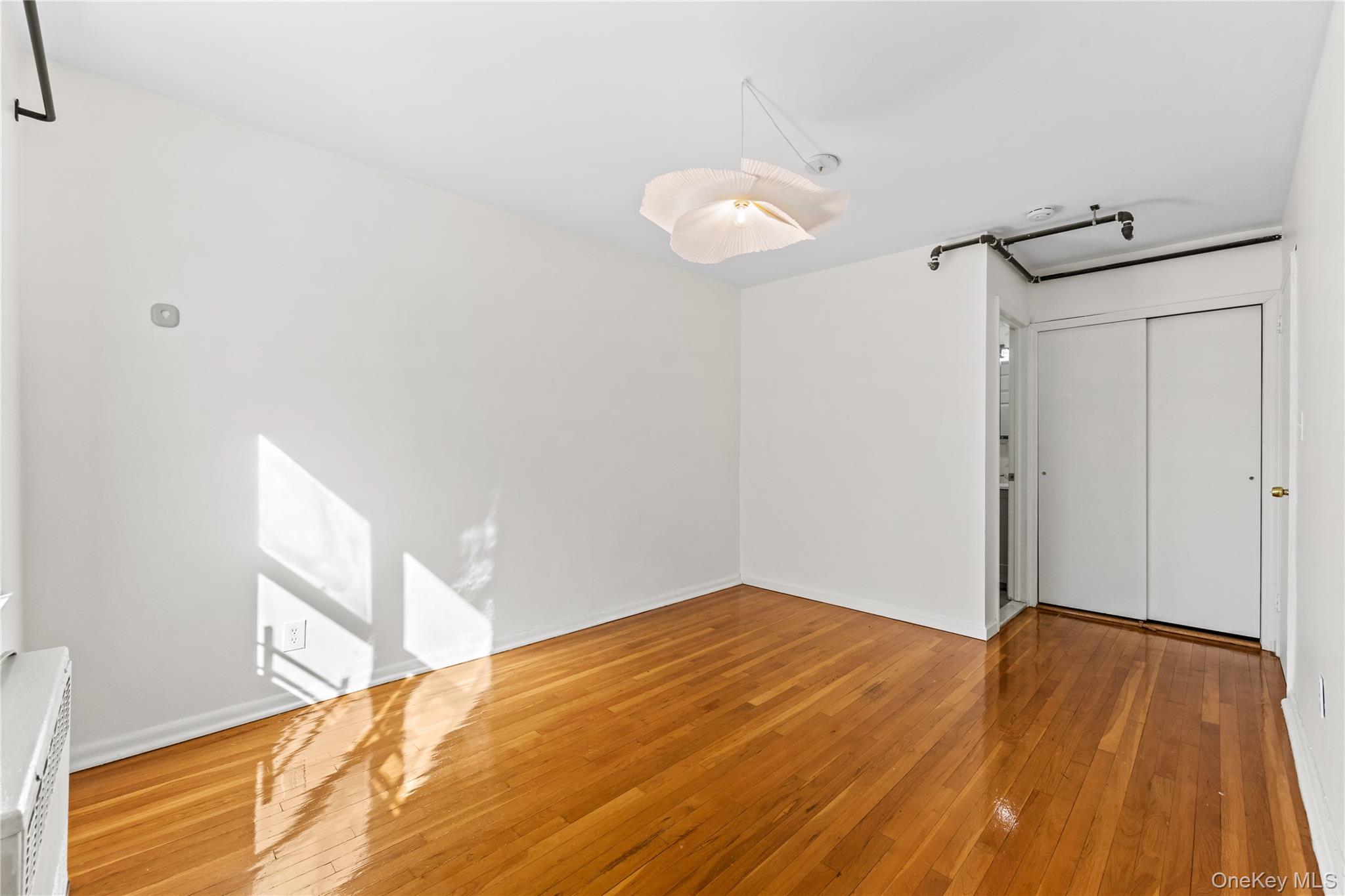 61-50 219th Street, Unit 2 Queens, NY 11364 - Photo 13 of 15