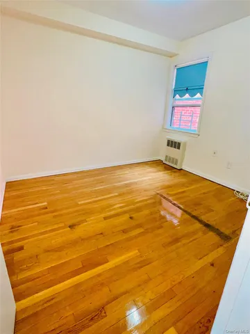 $3,100 | 61-50 219th Street, Unit 2 | Oakland Gardens