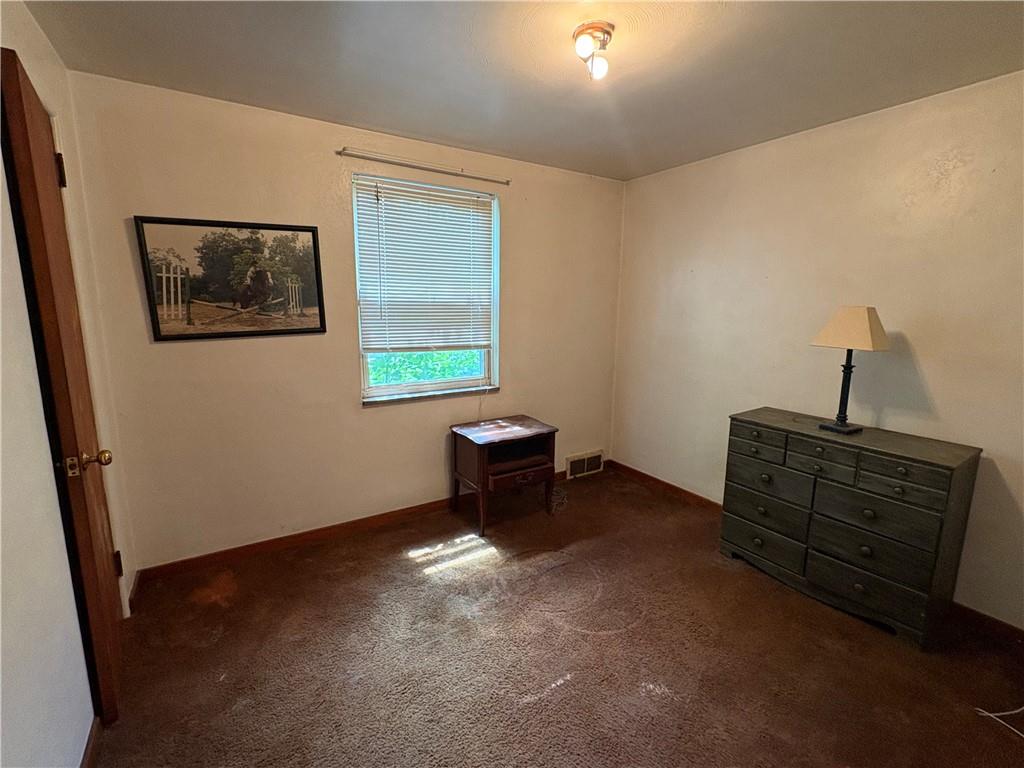5 McMichael Road Carnegie, PA 15106 - Photo 7 of 9 Gallery Image 7