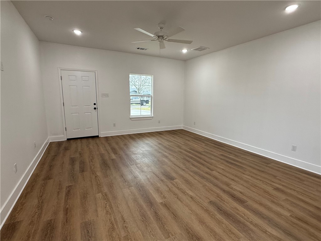 1605 Clark Avenue, Unit A & B Waco, TX 76708 - Photo 4 of 17