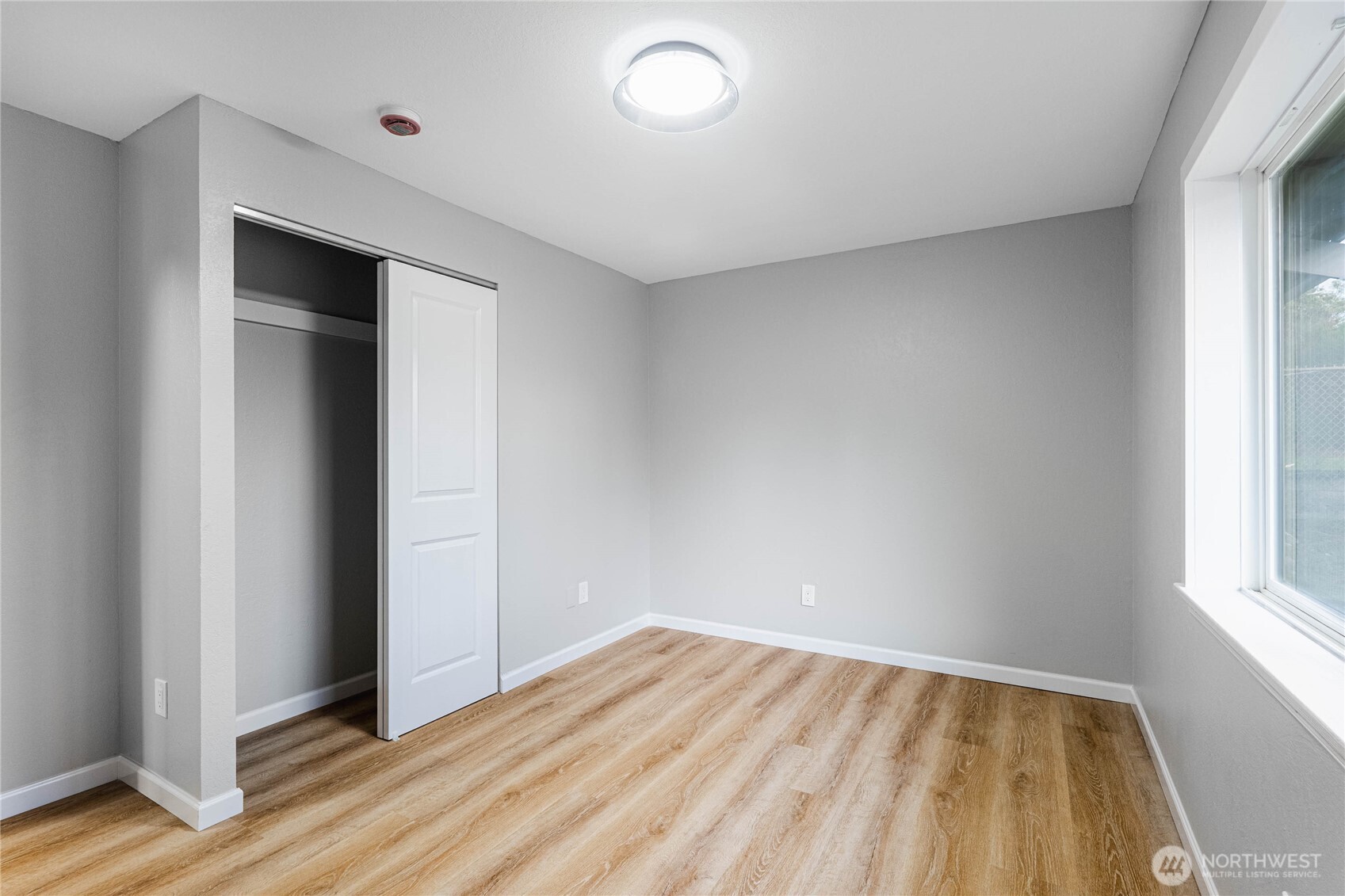 534 Juniper Street Bremerton, WA 98310 - Photo 17 of 30