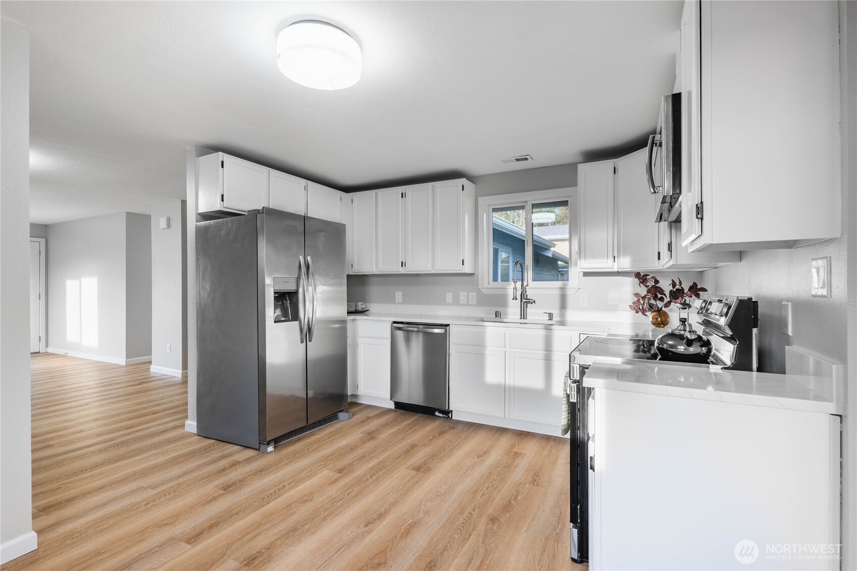 534 Juniper Street Bremerton, WA 98310 - Photo 6 of 30