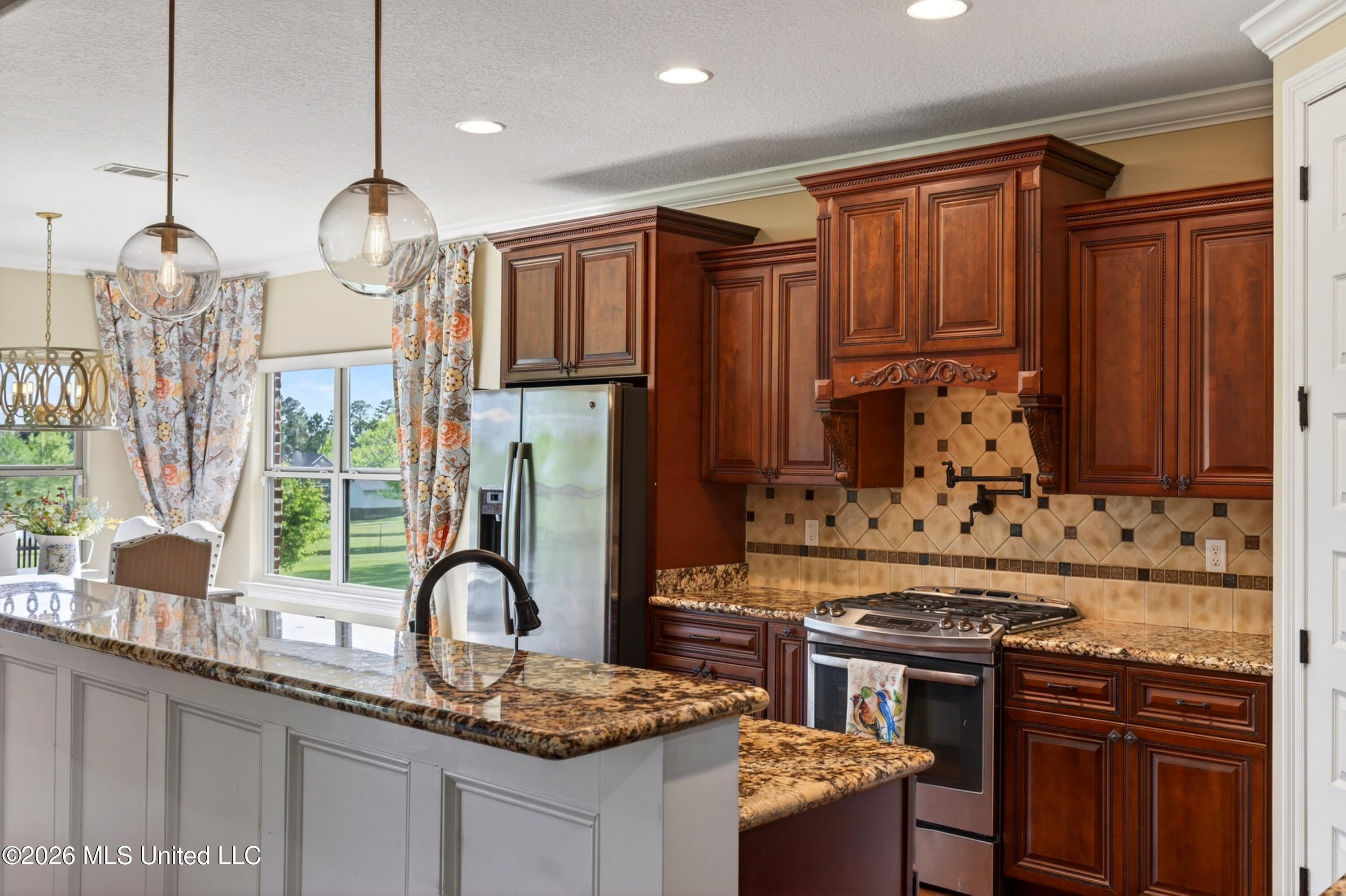 22181 Lorene Road Gulfport, MS 39503 - Photo 20 of 61 Kitchen