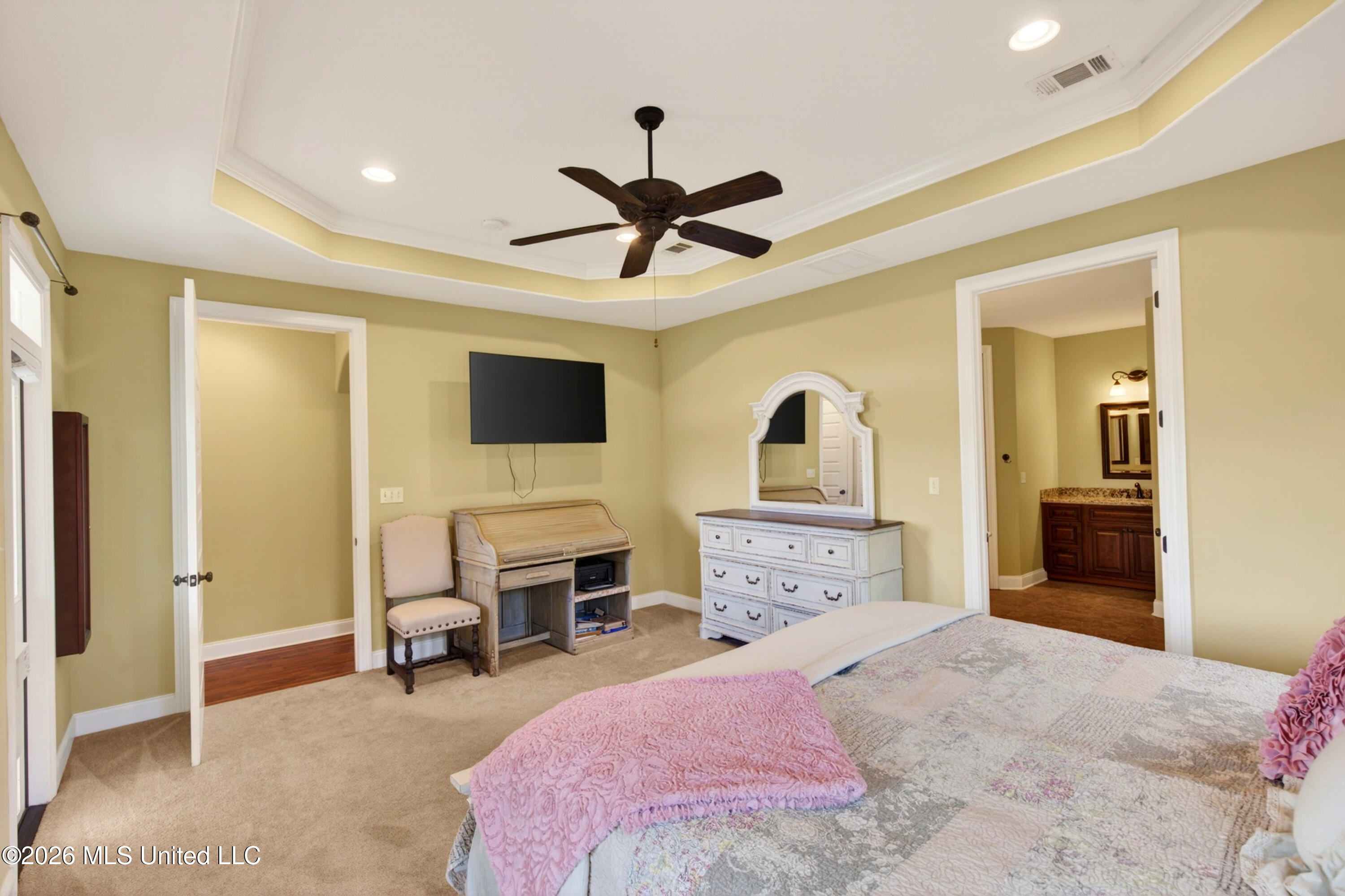 22181 Lorene Road Gulfport, MS 39503 - Photo 29 of 61 Master Suite