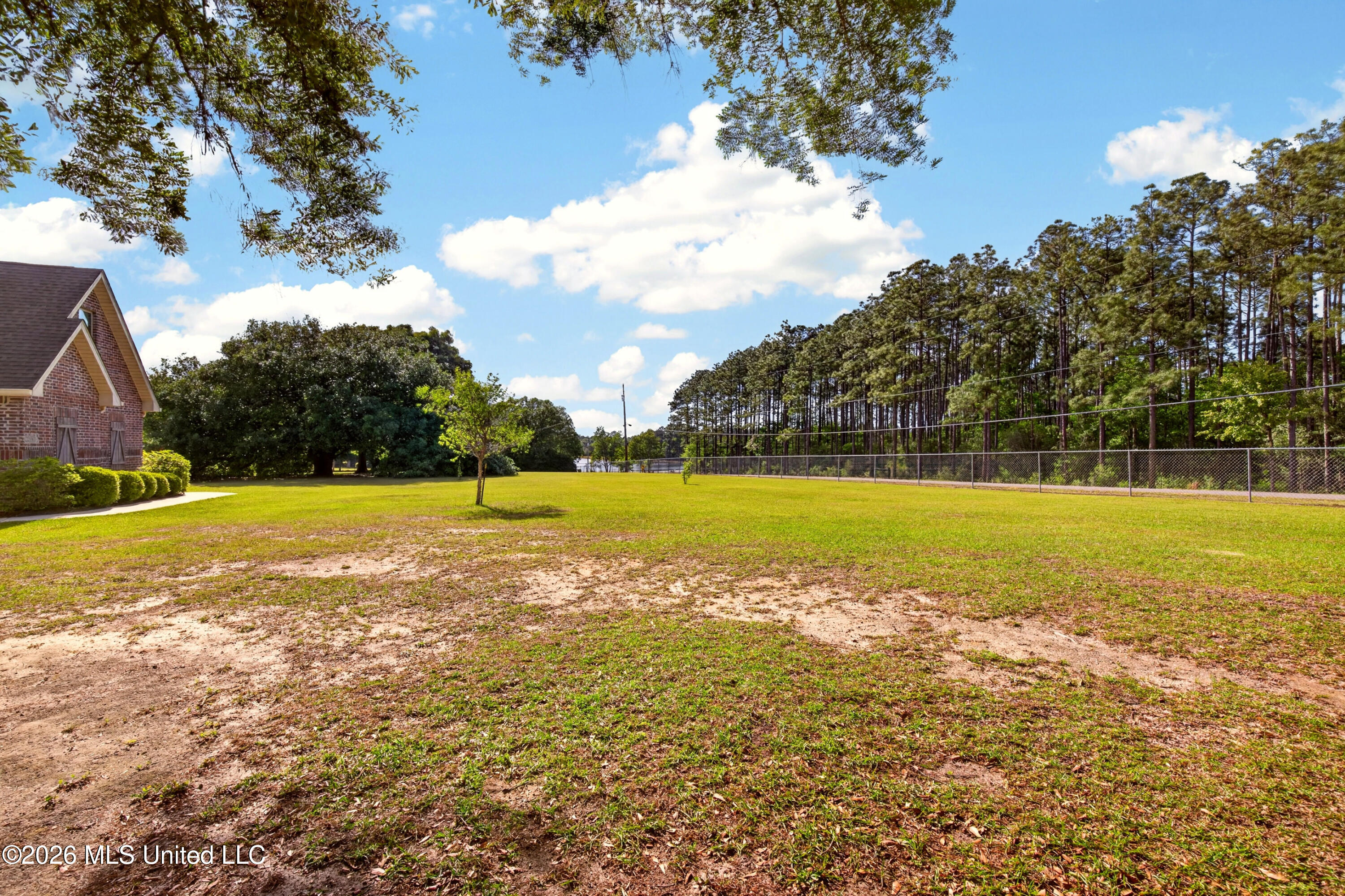 22181 Lorene Road Gulfport, MS 39503 - Photo 5 of 61 from the left corner