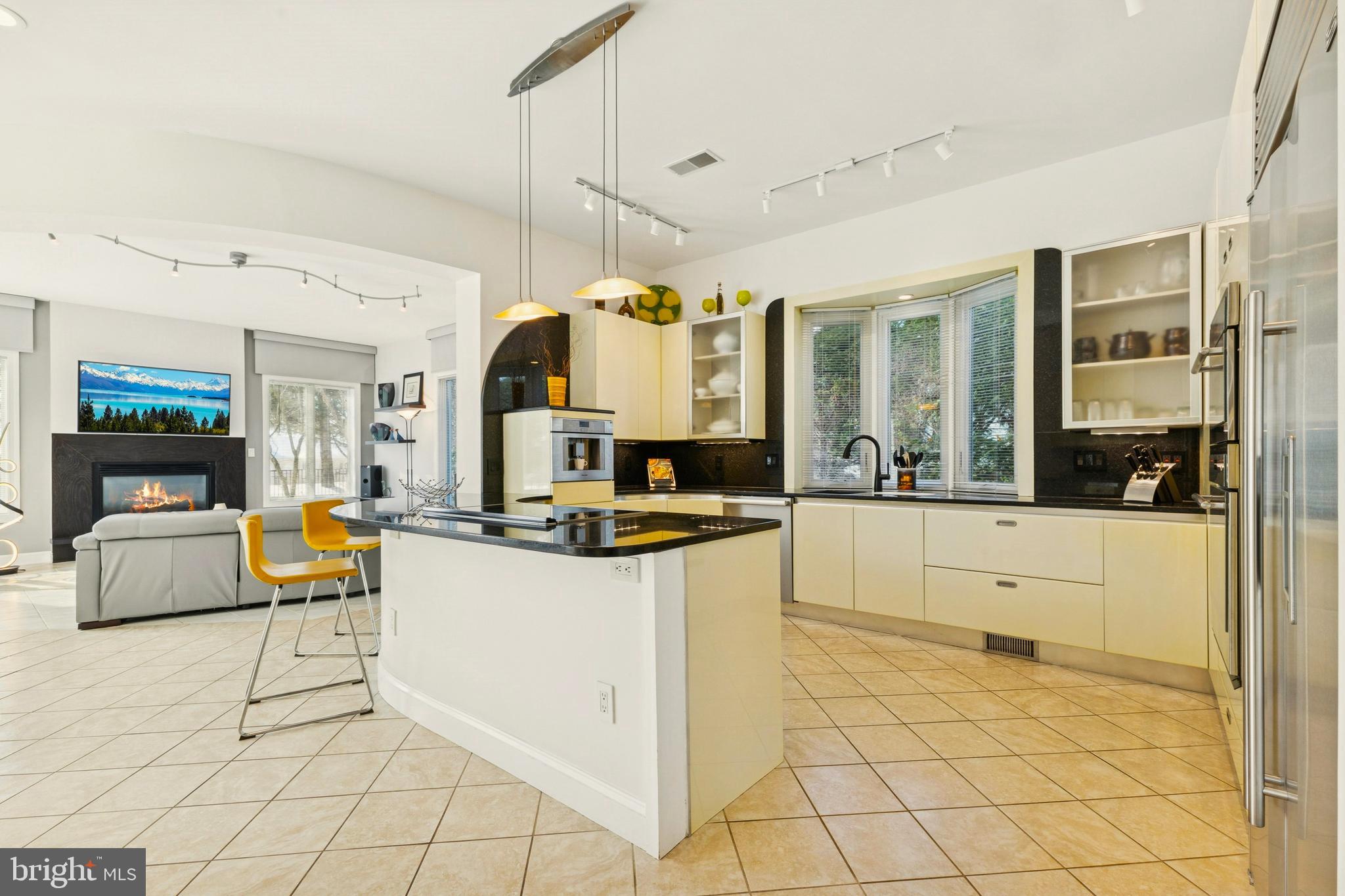 8268 Roxborough Loop Gainesville, VA 20155 - Photo 33 of 149