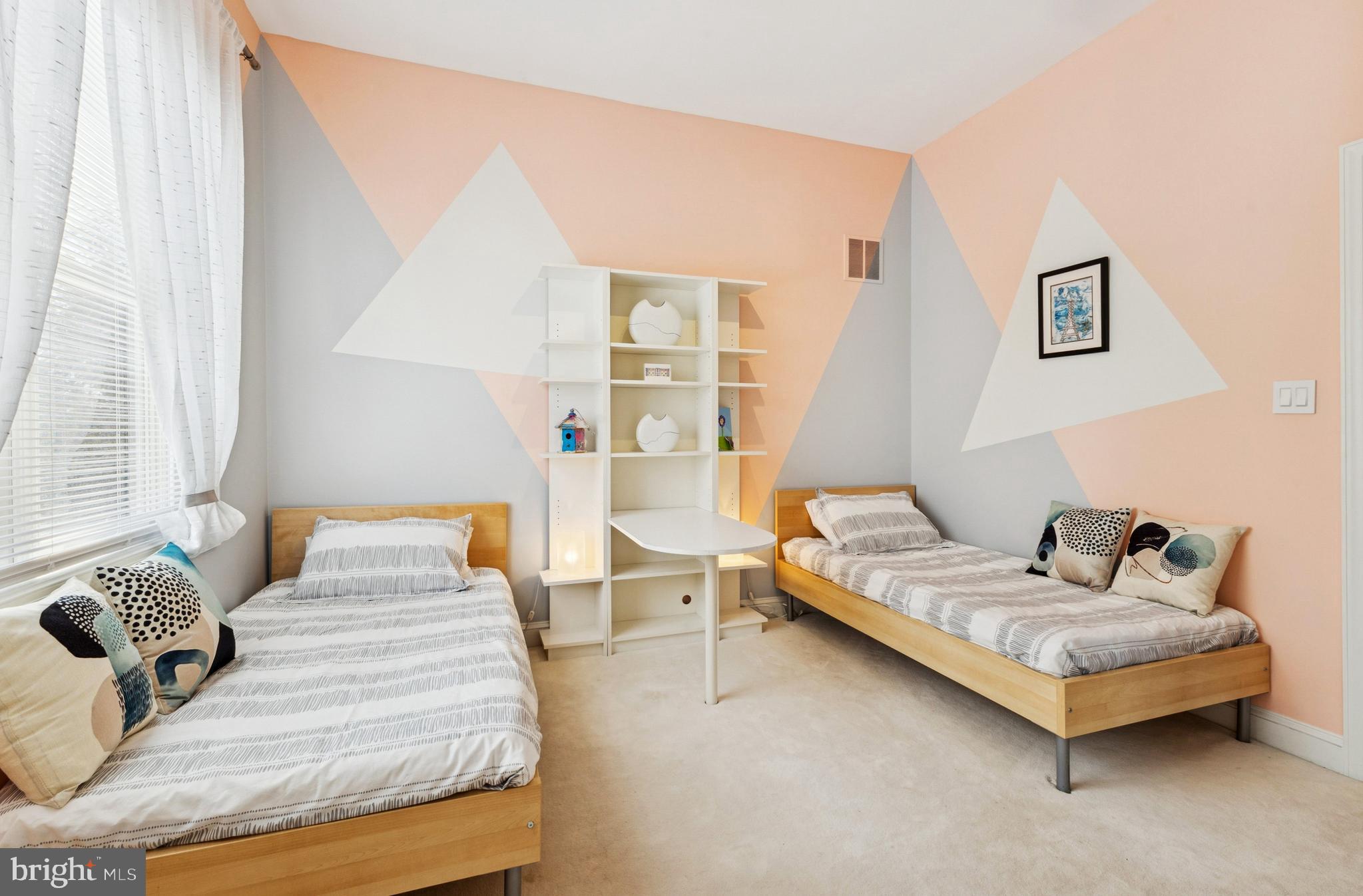 8268 Roxborough Loop Gainesville, VA 20155 - Photo 50 of 149