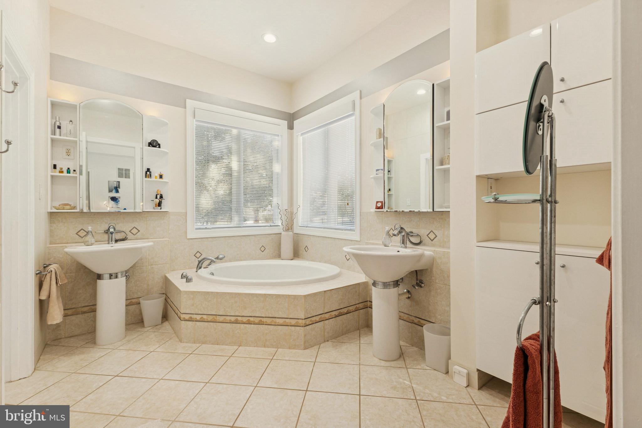 8268 Roxborough Loop Gainesville, VA 20155 - Photo 66 of 149