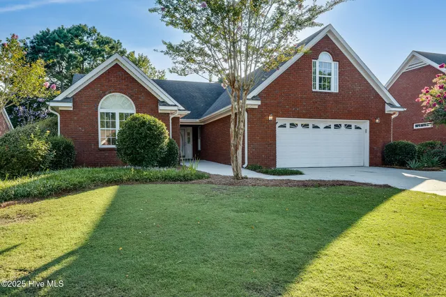 $369,000 | 144 Candlewood Drive, Wallace, NC 28466