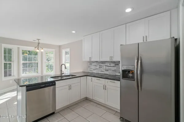 $369,000 | 144 Candlewood Drive, Wallace, NC 28466