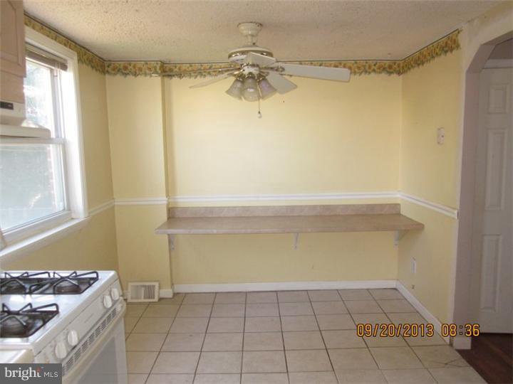 9197 Ryerson Road Philadelphia, PA 19114 - Photo 6 of 11 Kitchen