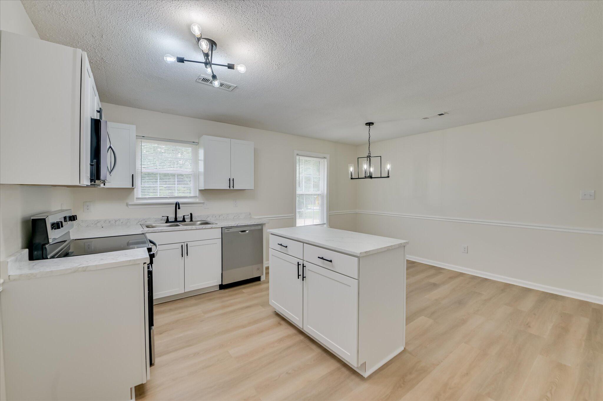 2011 Mims Road Hephzibah, GA 30815 - Photo 6 of 29 11-111