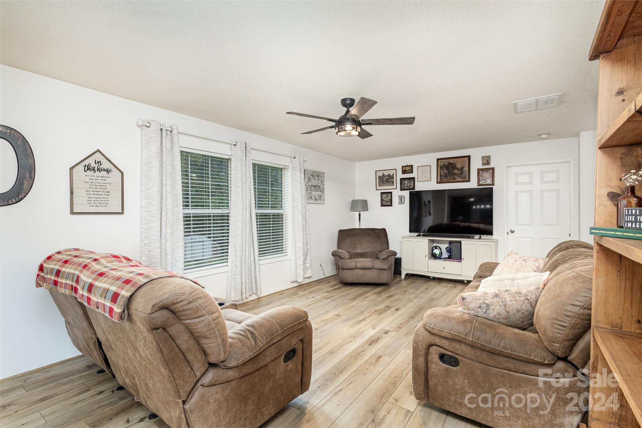 5533 Sapp Road Rockwell, NC 28138 - Photo 5 of 31 Gallery Image 5