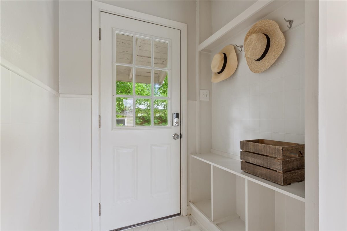 804 Ash Street Georgetown, TX 78626 - Photo 27 of 38