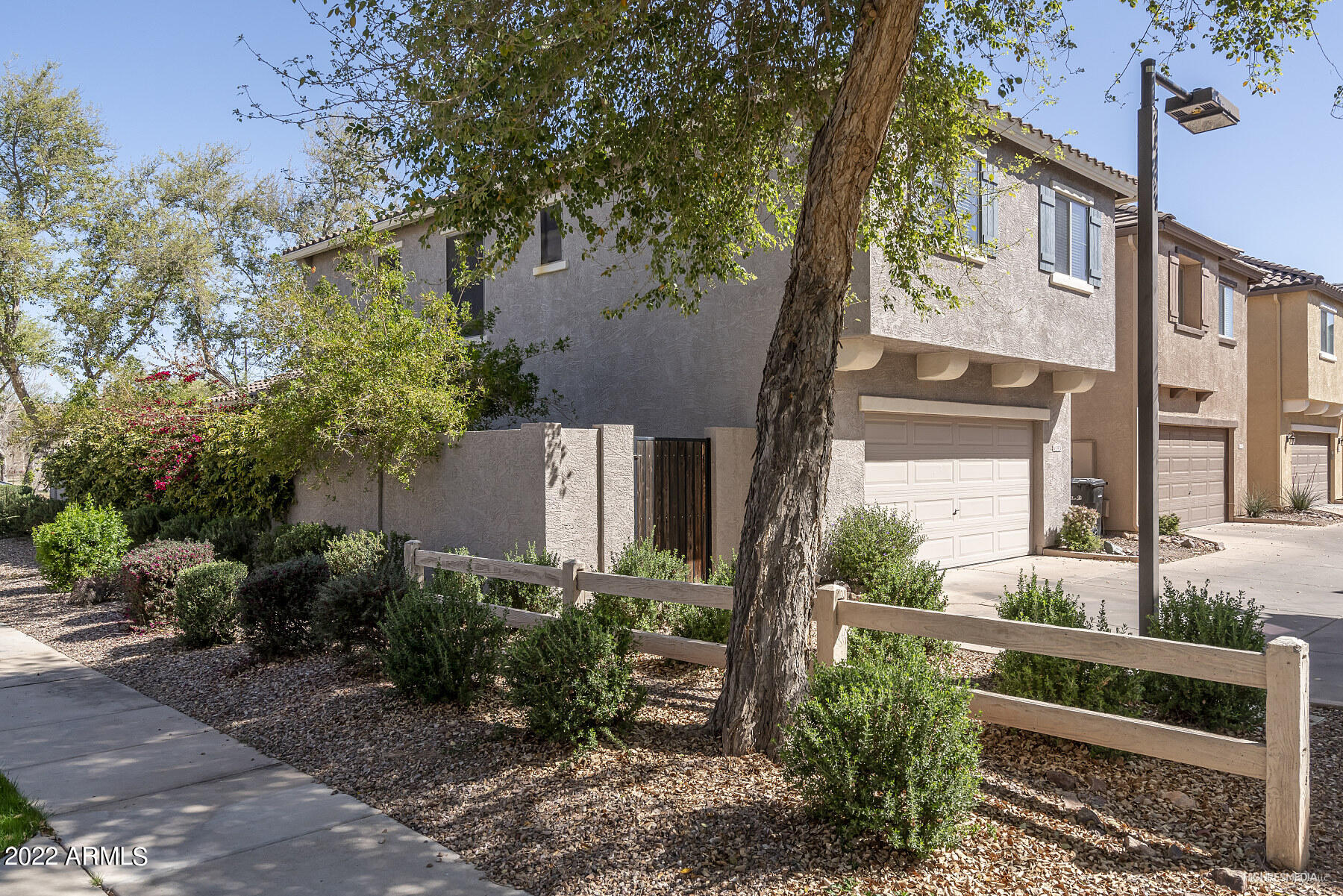 3924 South Rim Road Gilbert, AZ 85297 - Photo 2 of 23 3 BDRMS/2.5 BATHS, 2 CAR GARAGE