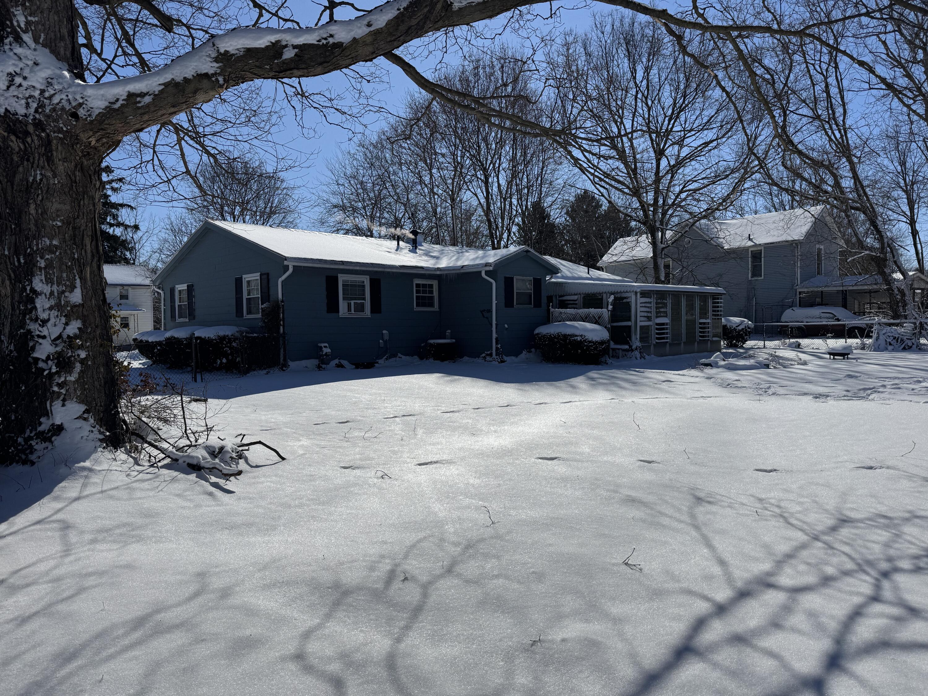 1753 Delaware Avenue Springfield, OH 45506 - Photo 5 of 15