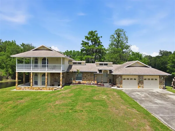 $2,800 | 36740 Shore Drive, Dade City, FL 33525