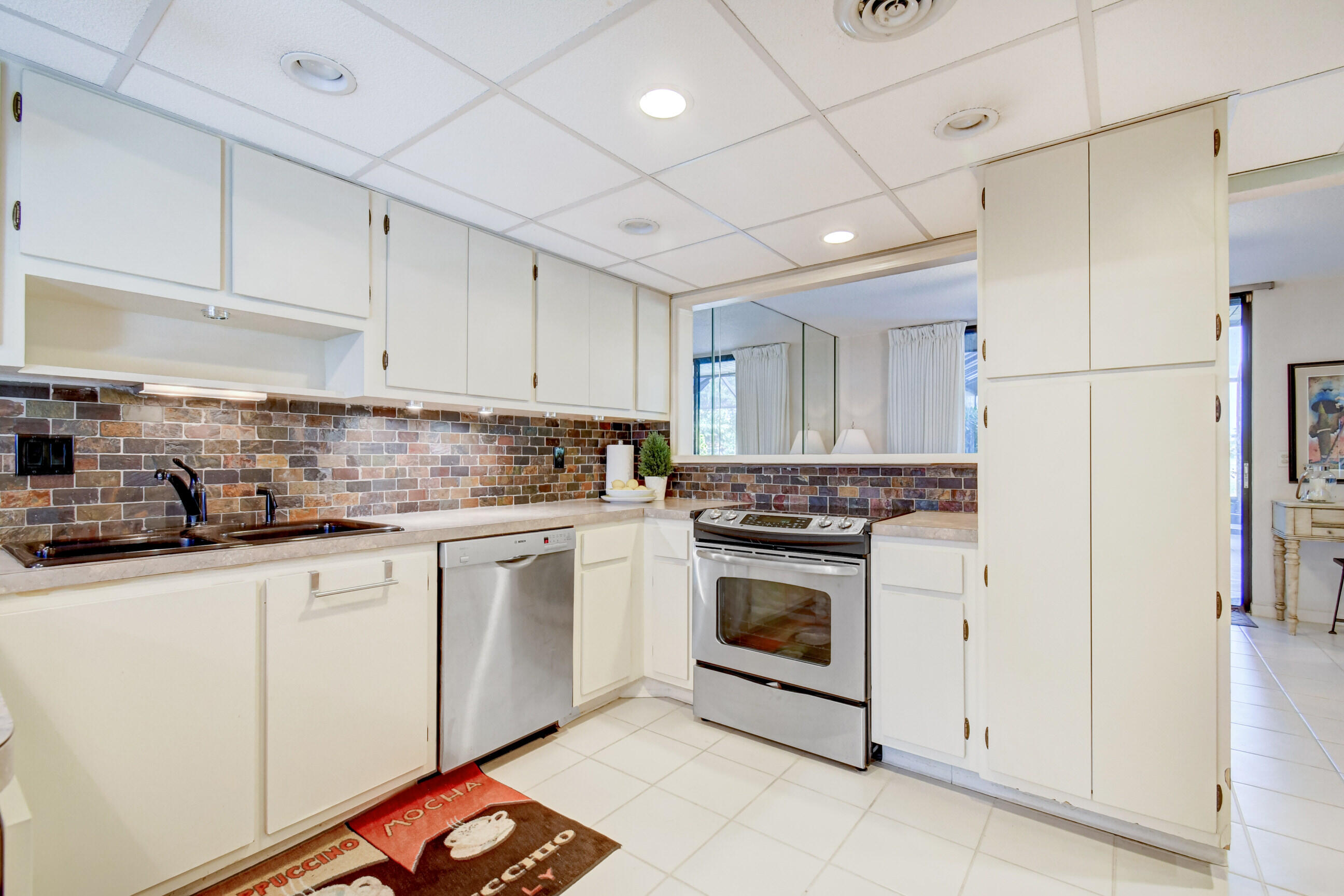 11171 Oakdale Road Boynton Beach, FL 33437 - Photo 23 of 57 41_dsc_1821_2_3_4_5