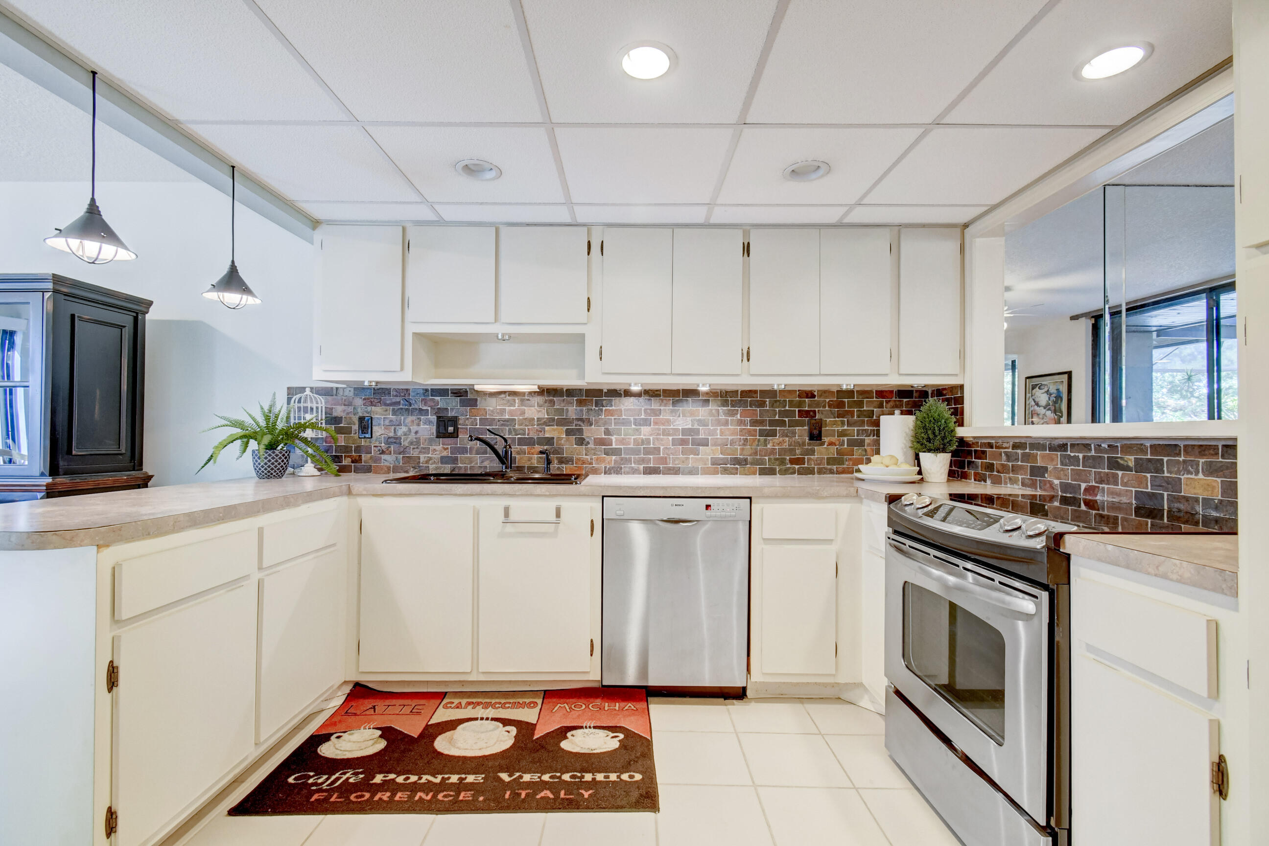 11171 Oakdale Road Boynton Beach, FL 33437 - Photo 24 of 57 42_dsc_1836_37_38_39_40