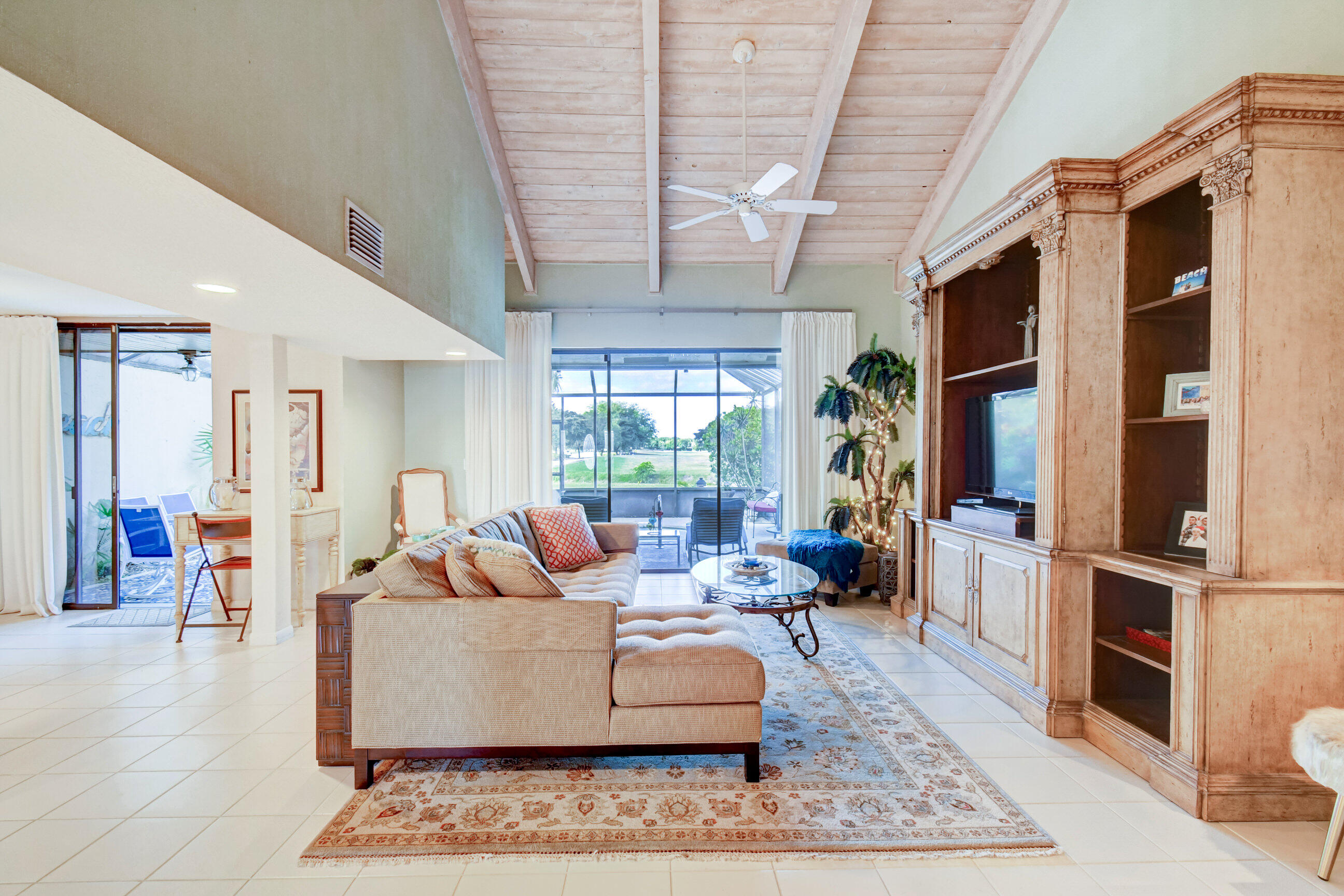 11171 Oakdale Road Boynton Beach, FL 33437 - Photo 10 of 57 Living room
