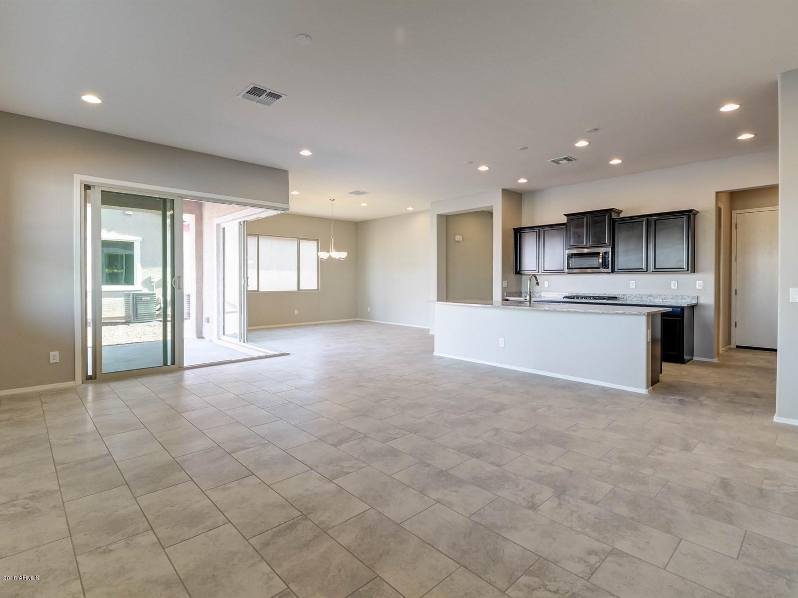 41644 West Springtime Road Maricopa, AZ 85138 - Photo 5 of 13 005_Great Room