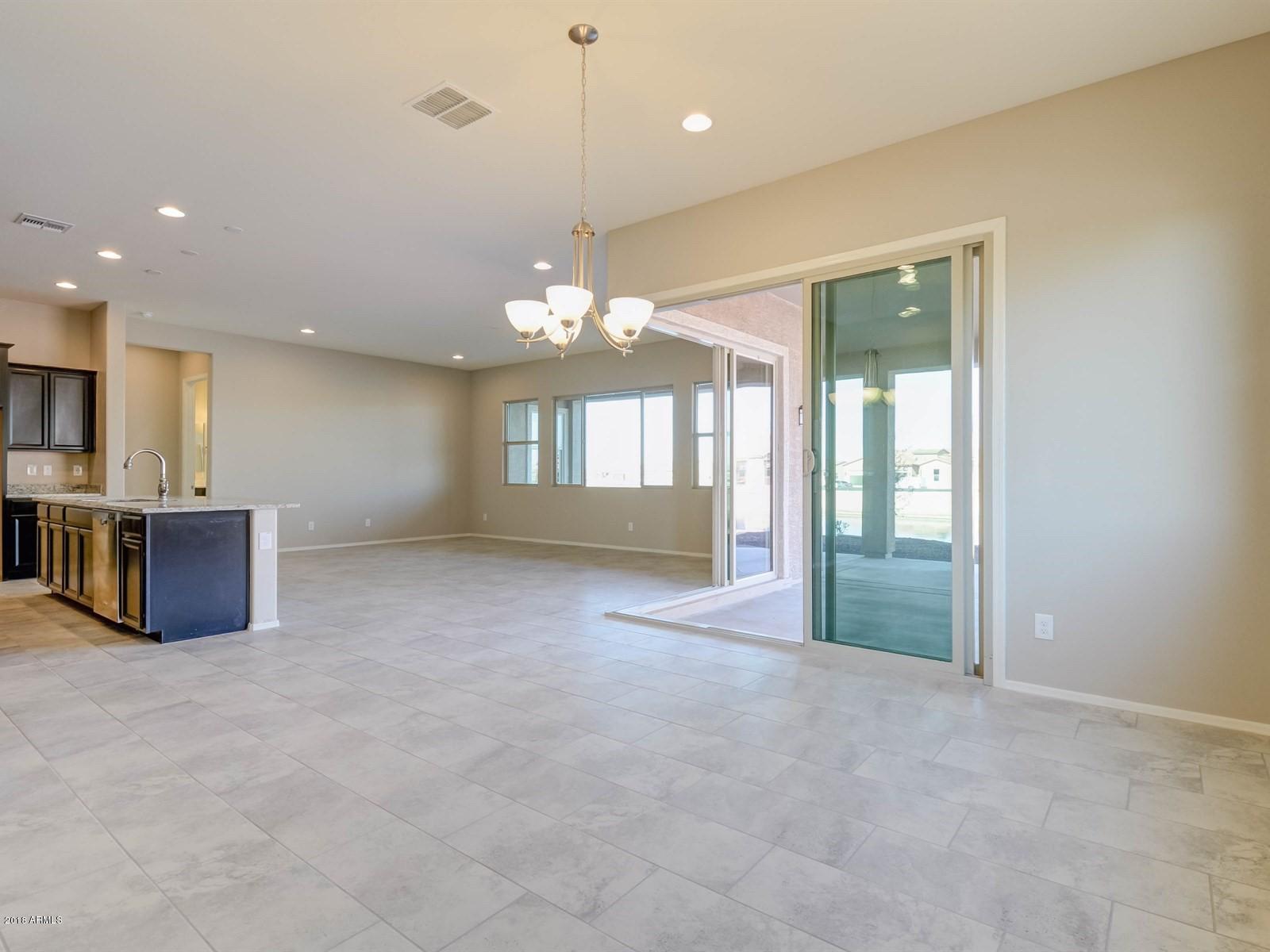 41644 West Springtime Road Maricopa, AZ 85138 - Photo 8 of 13 008_Dining Room