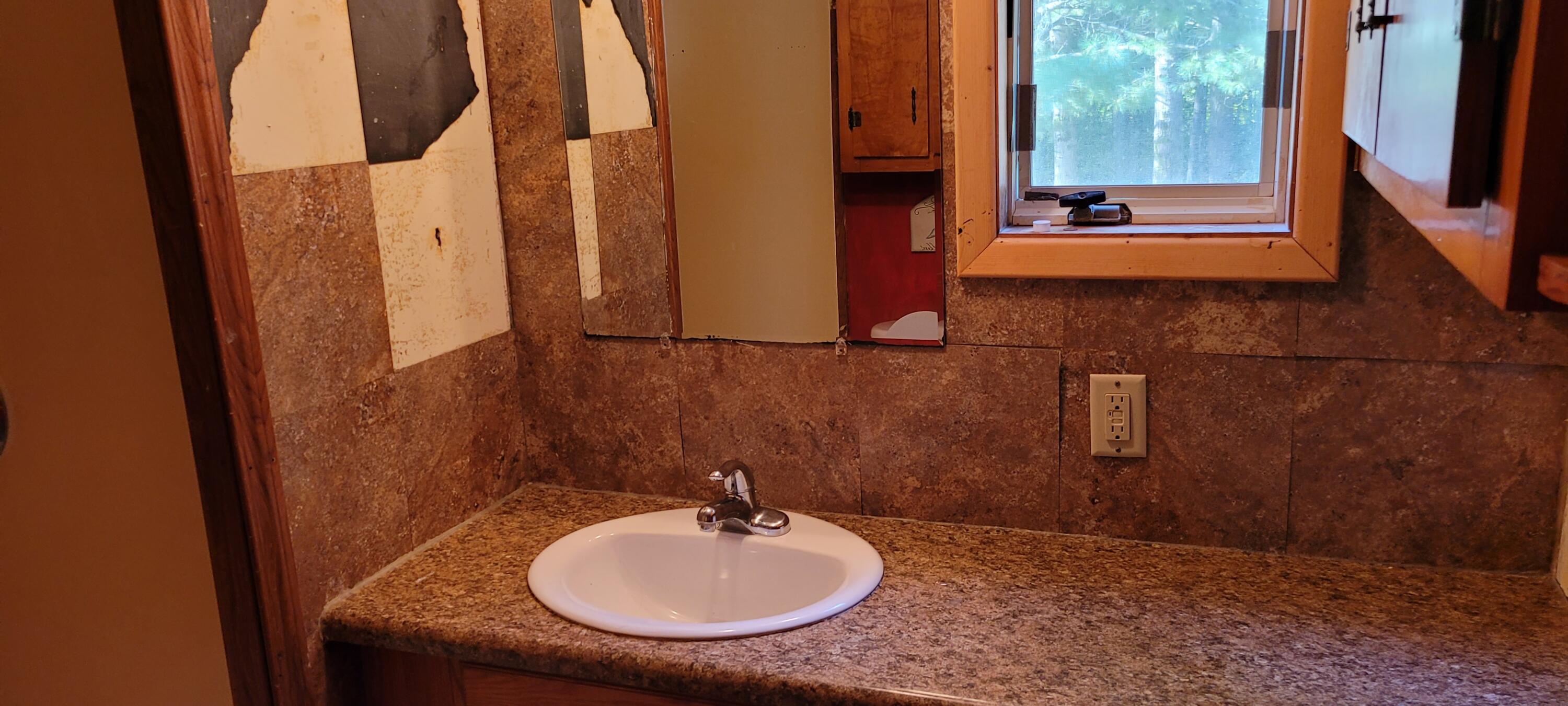 9010 East Manales Road Branch, MI 49402 - Photo 48 of 52 20220919_104518