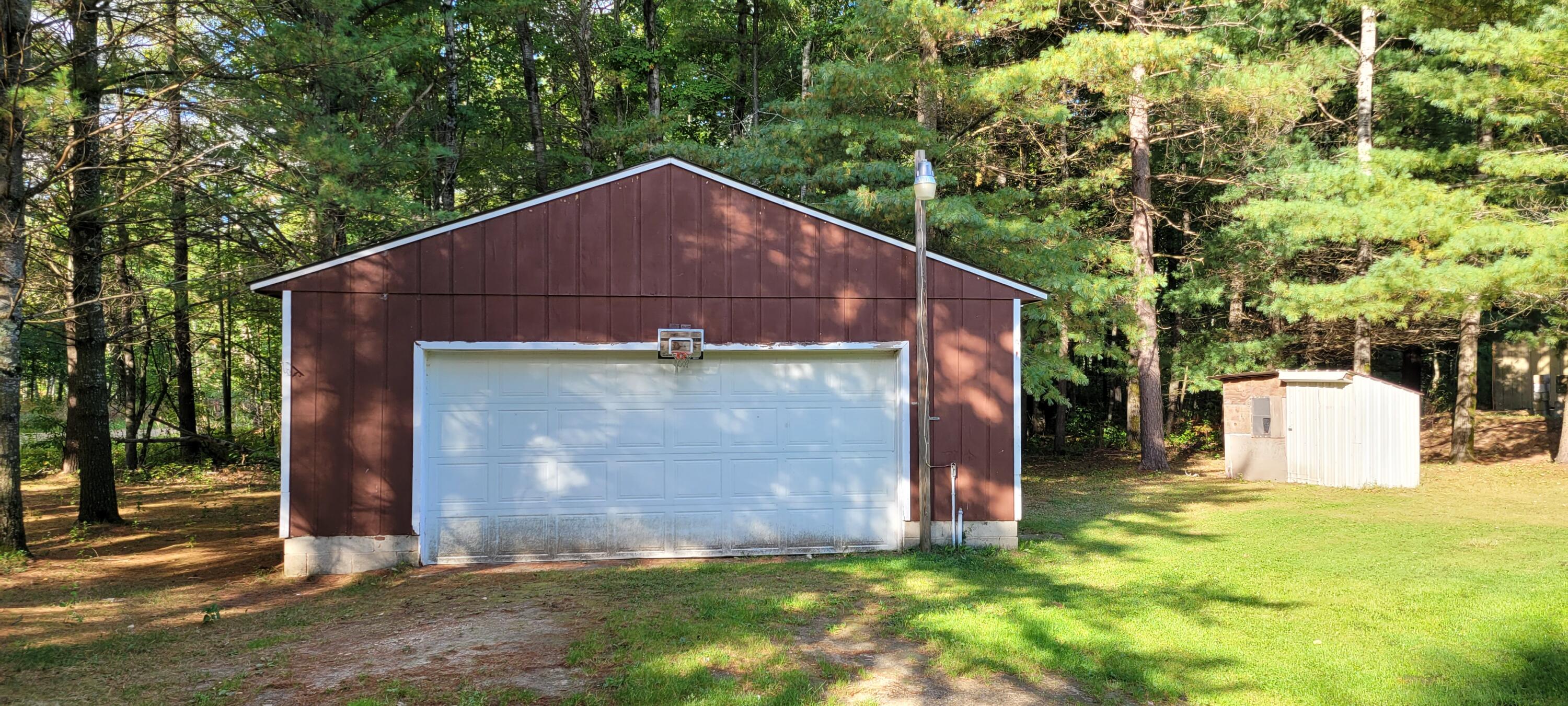 9010 East Manales Road Branch, MI 49402 - Photo 7 of 52 20220919_100226