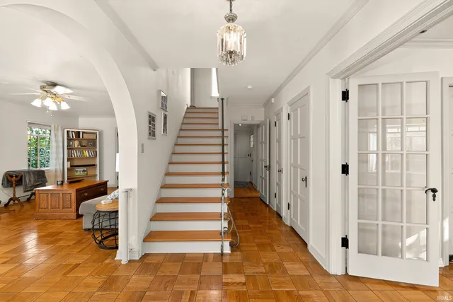 $384,999 | 1123 East Eckman Street, South Bend, IN 46614