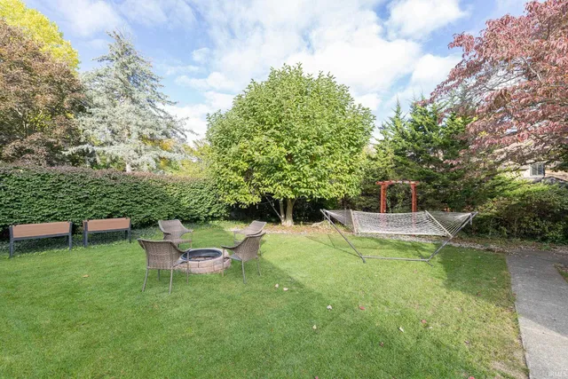 $384,999 | 1123 East Eckman Street, South Bend, IN 46614