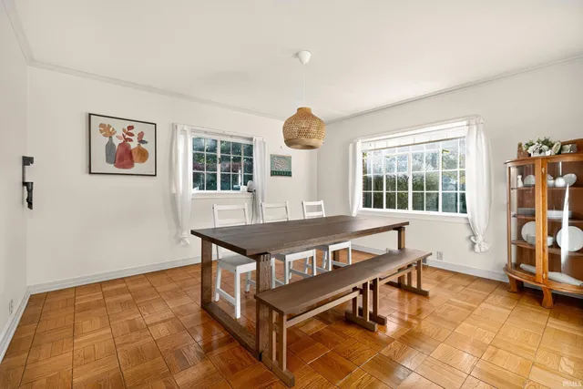 $384,999 | 1123 East Eckman Street, South Bend, IN 46614