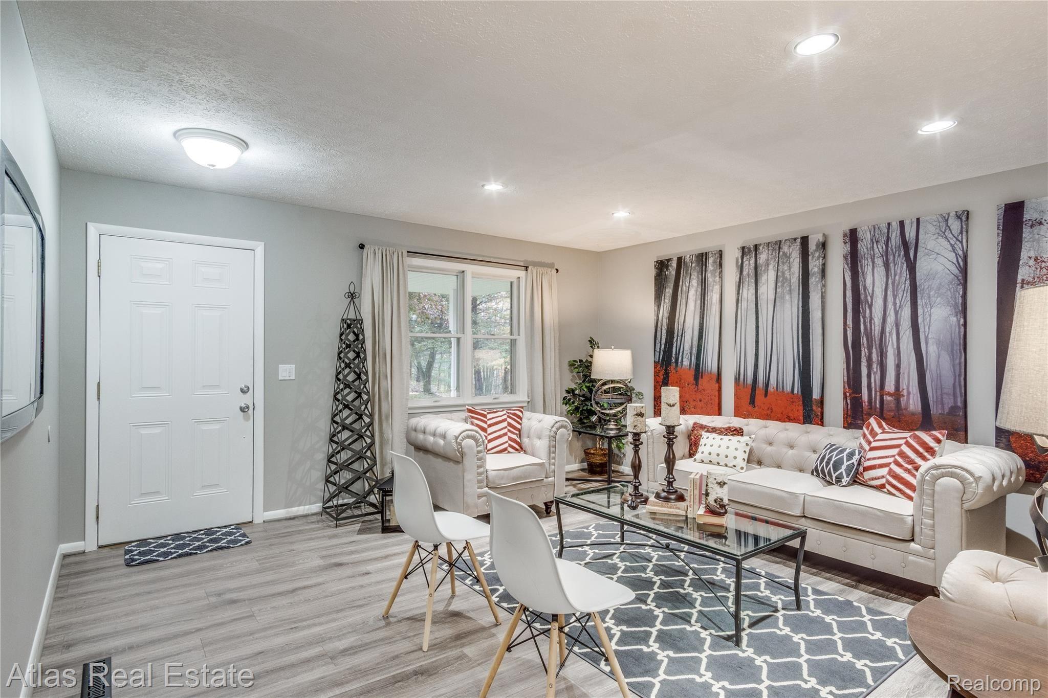 4503 Gregory Road Goodrich, MI 48438 - Photo 27 of 70 Interiors (1 of 38).jpg