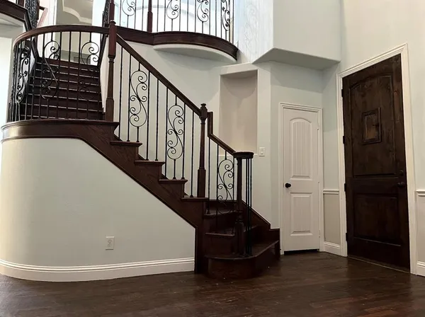 $2,700 | 2710 Cartwright Street, Irving, TX 75062