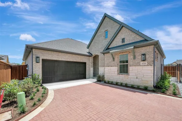 $480,990 | 4725 Boyds Branch Drive, Arlington, TX 76005