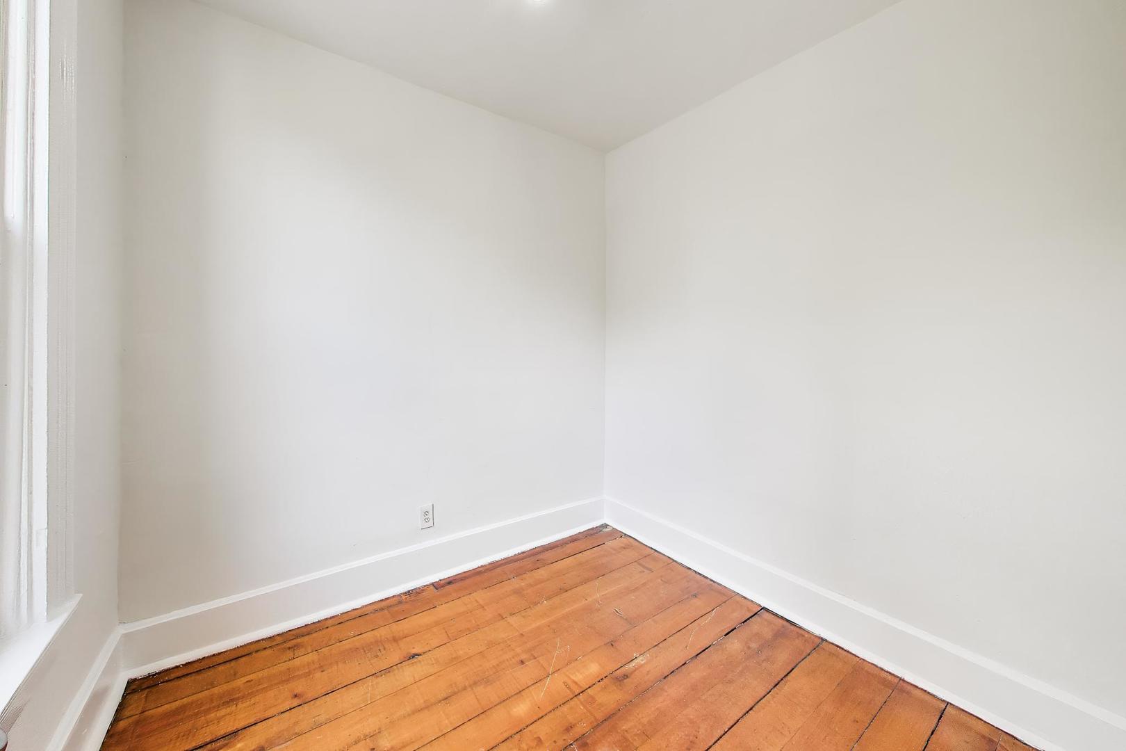 812 West 19th Street, Unit 2F Chicago, IL 60608 - Photo 9 of 19