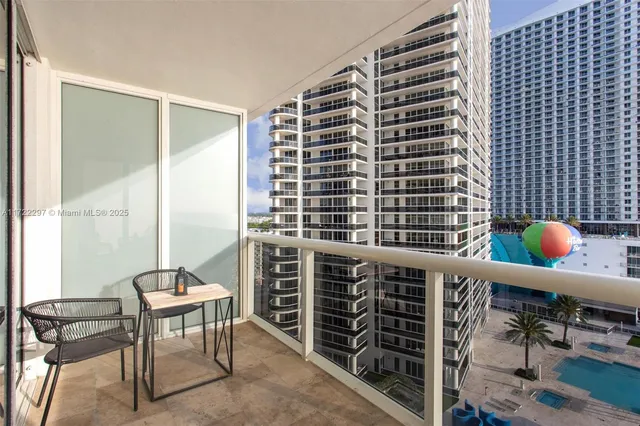 $4,500 | 1830 South Ocean Drive, Unit 1712, Hallandale Beach, FL 33009