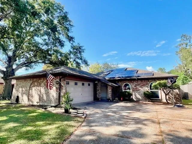 $276,890 | 819 Redway Lane, Houston, TX 77062