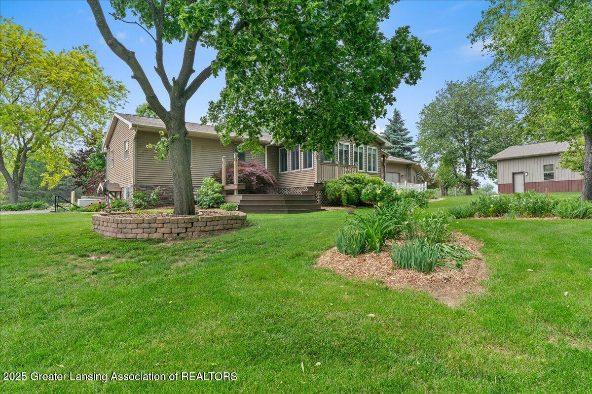 1055 Hull Road Mason, MI 48854 - Photo 20 of 56 19-Media Jett - 18